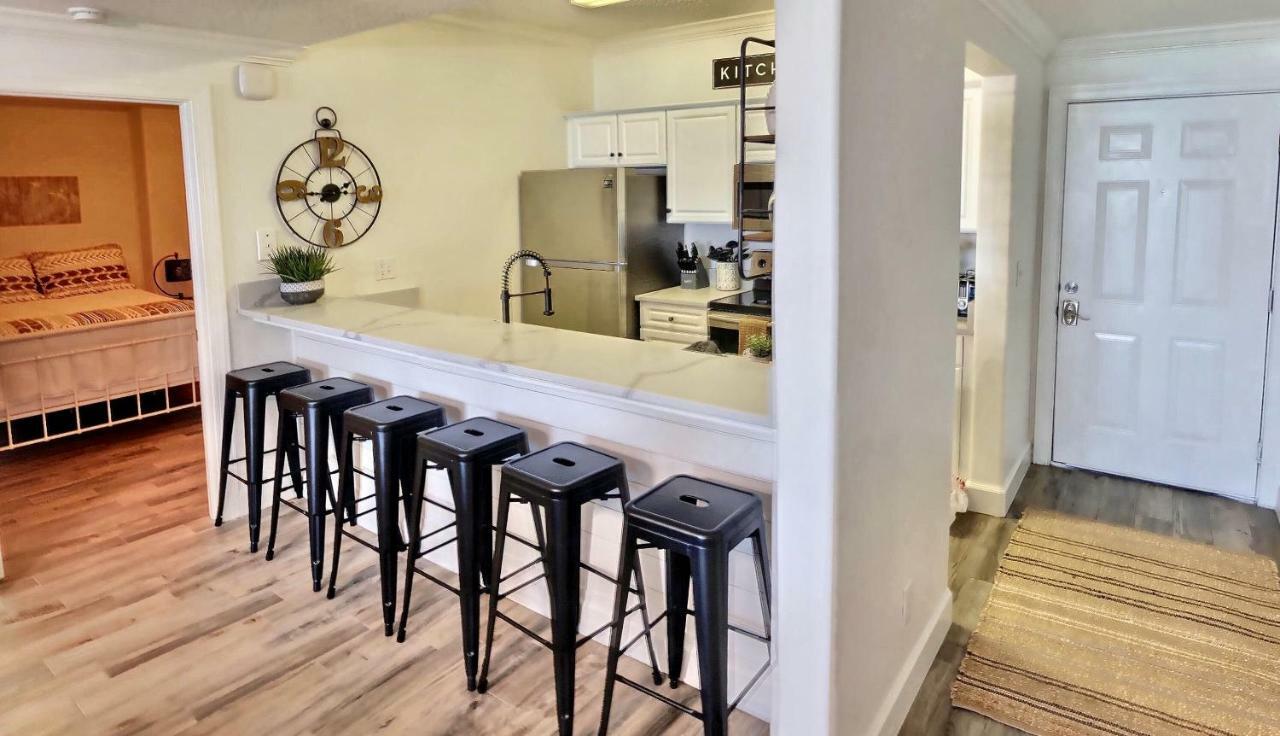 Barefoot Bliss - Beachfront Condo - Sleeps 12 Panama City Beach Εξωτερικό φωτογραφία