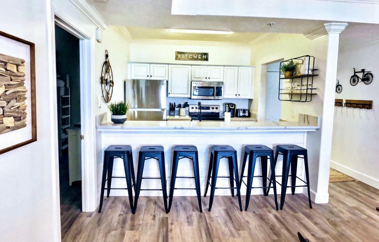 Barefoot Bliss - Beachfront Condo - Sleeps 12 Panama City Beach Εξωτερικό φωτογραφία